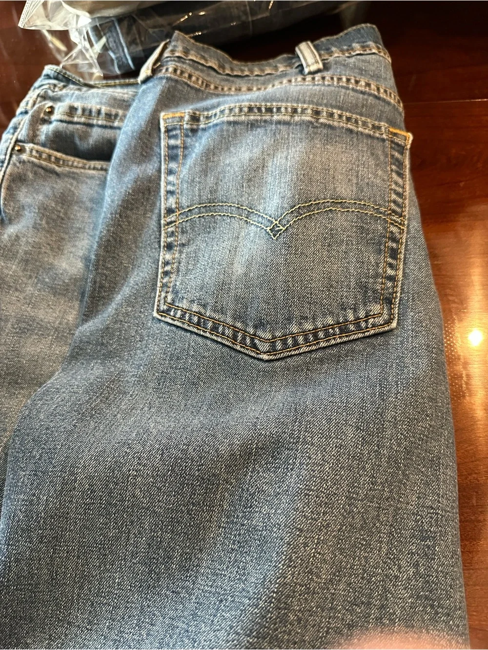 Relaxed Fit Men's Denim Jeans in Medium Blue